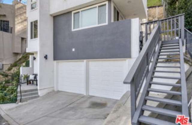4110 Vanetta Place Gallery 4