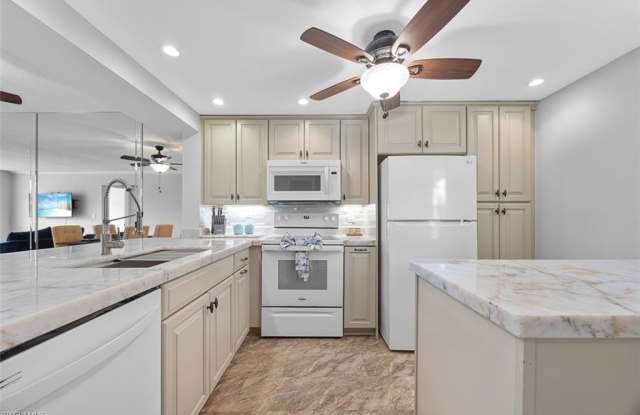 1083 Forest Lakes Dr unit: 207 photos photos 1083 Forest Lakes Dr unit: 207 photos photos