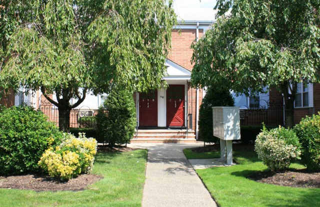 Briarwood Commons photos photos