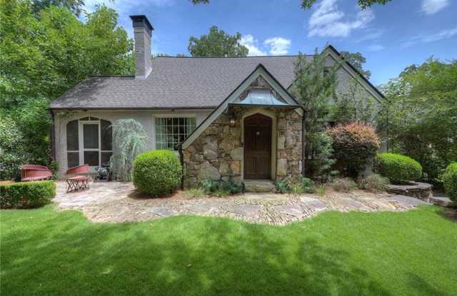 1689 N Rock Springs Road NE Gallery 2