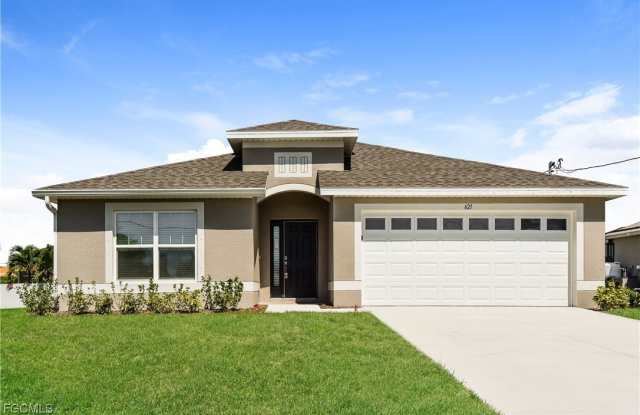 621 NW 37th Place photos photos 621 NW 37th Place photos photos