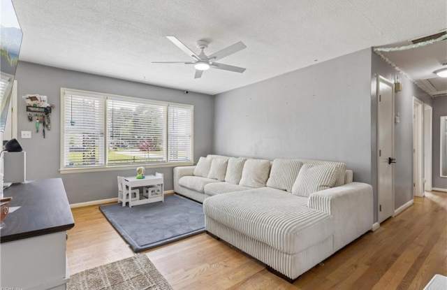 1025 Shore Road Gallery 4