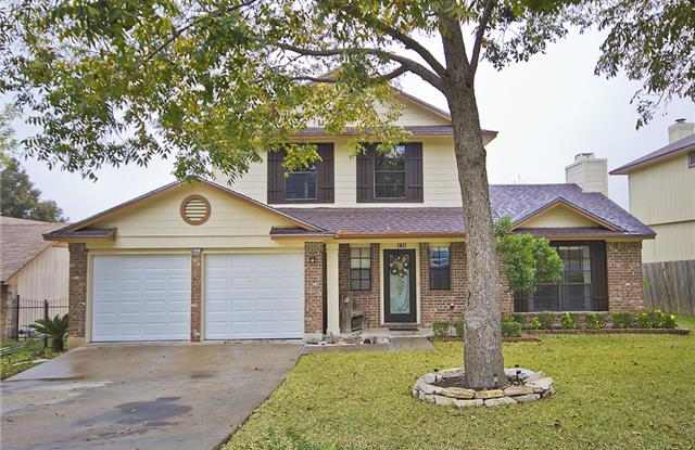1411 Clearview Loop photos photos
