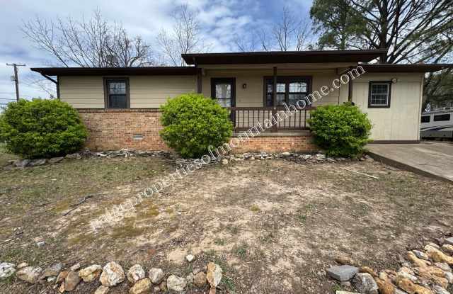 3 Bedroom, 1 Bath Home on a Corner Lot photos photos