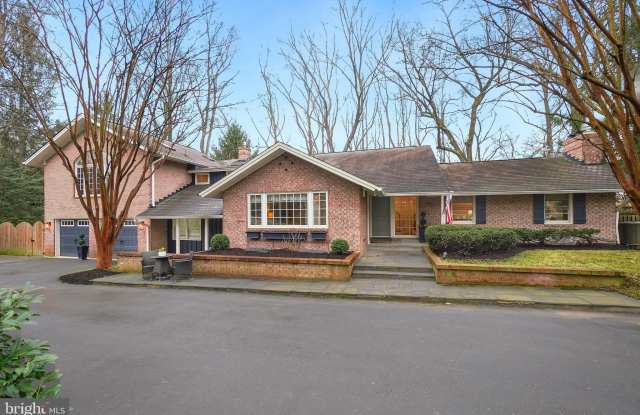 7312 BURDETTE Court Gallery 1