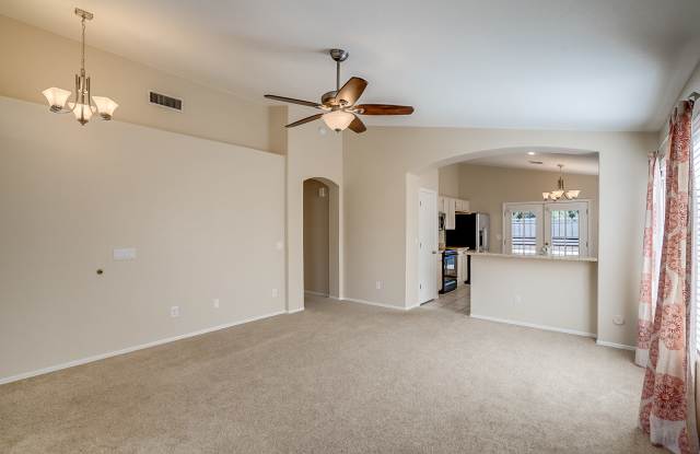 5220 W Glenview Pl Gallery 3
