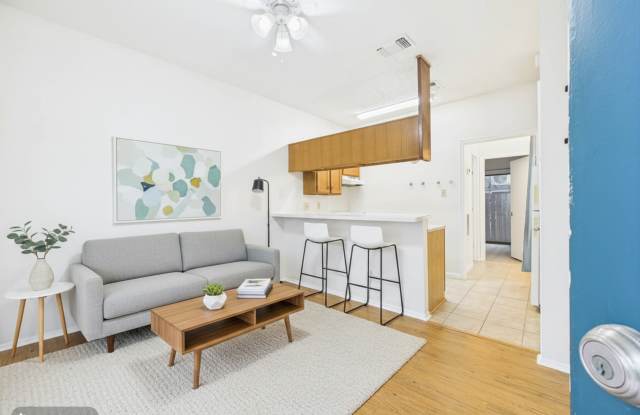 1905 San Gabriel St Apt 103 - 1905 San Gabriel Street, Austin, TX 78705