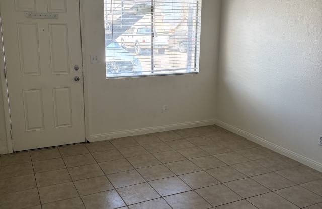 1832 Goldfield Street - 1 Gallery 3