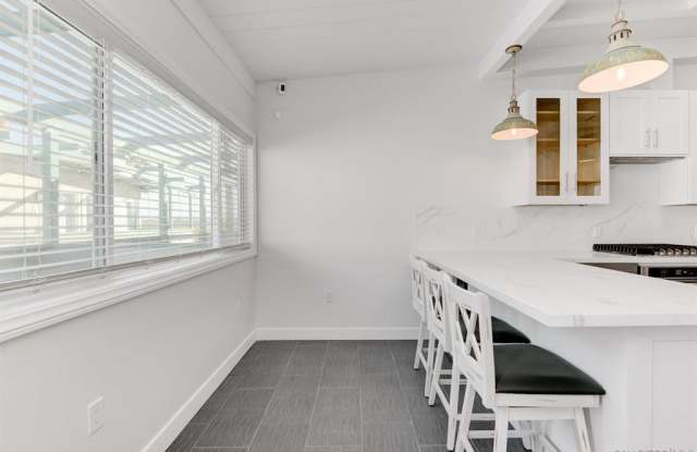 1680 Seacoast Drive #B - 1 Gallery 2