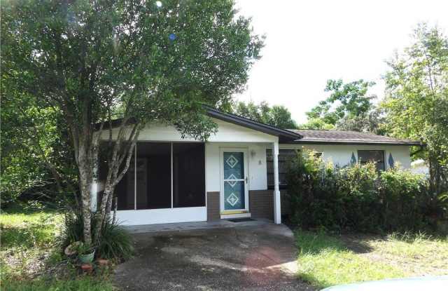 8 E Golden Street - 8 East Golden Street, Beverly Hills, FL 34465