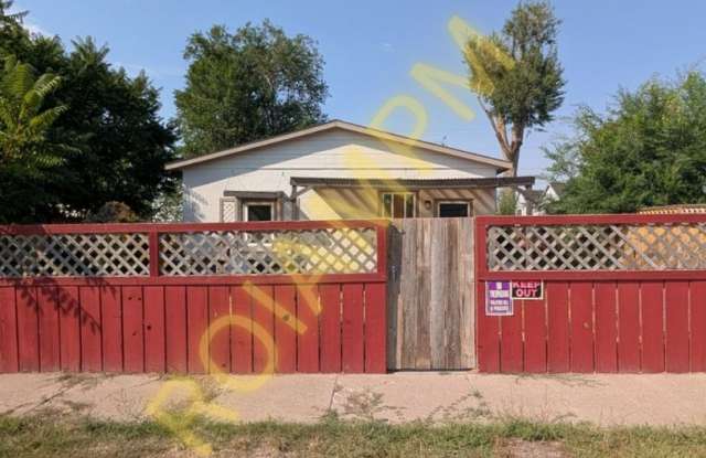 Charming 3 Bed / 1 Bath Home in Kimberly photos photos