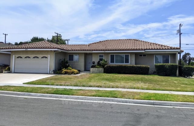 419 N South Redwood Dr - 419 North South Redwood Drive, Anaheim, CA 92806