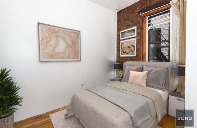 280 Mulberry Street Gallery 4
