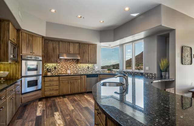 9604 N Solitude Canyon Gallery 4