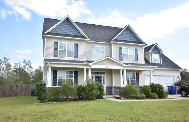 3 Bedroom and 2.5 Bath- Brownstone Farms- (No Pets) photos photos