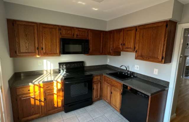 502 Colecroft Ct. Gallery 4