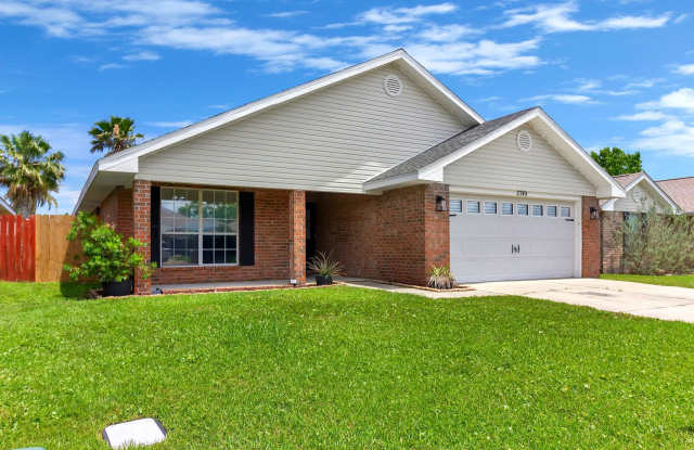 BEAUTIFUL 4 bedroom in Gulf Breeze!!! photos photos