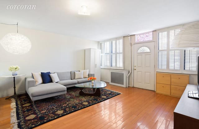 583 3rd Avenue - 583 3rd Avenue, Brooklyn, NY 11215