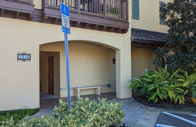 1316 Heritage Manor Dr Unit 102 - 1316 Heritage Manor Drive, Jacksonville, FL 32207
