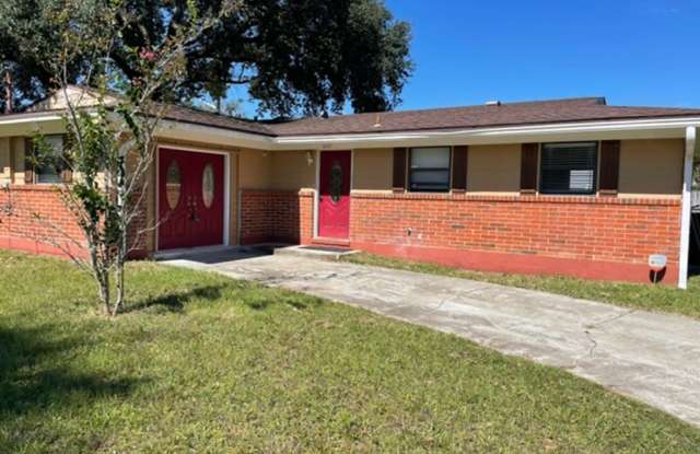 Cozy 4 Bedroom 2 Bathroom Home Corner Lot 1680 Sq. Ft. AVAIL 03/01 - 8321 Red Holly Lane, Jacksonville, FL 32221