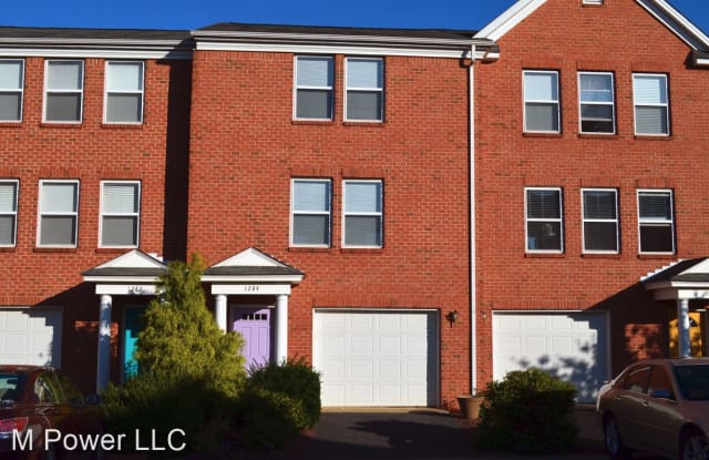 1284 Old Richmond Cr. - 1284 Old Richmond Circle, Harrisonburg, VA 22802