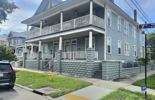 430 E 7TH Street unit: 430 photos photos