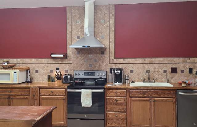 190 Ferry Road photos photos