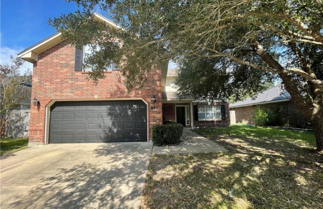 605 Newhaven Street - 605 Newhaven Avenue, Victoria, TX 77904