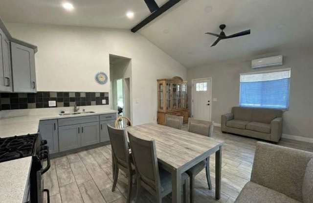Newly Built 2 Bed / 2 Bath ADU for Rent – Anaheim Gallery 4
