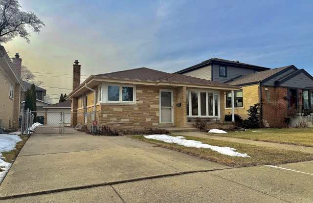 8032 N Wisner Street photos photos