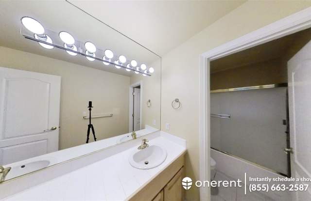 11637 SE 76th Court Gallery 3