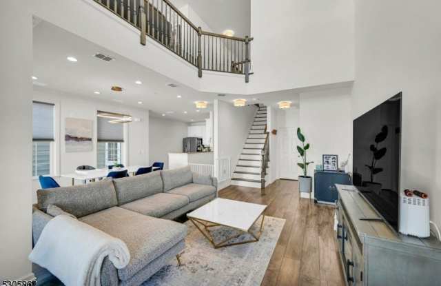 81 Sequoia Dr Gallery 3
