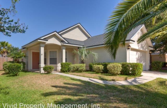 1072 Moosehead Drive - 1072 Moosehead Drive, Oakleaf Plantation, FL 32065