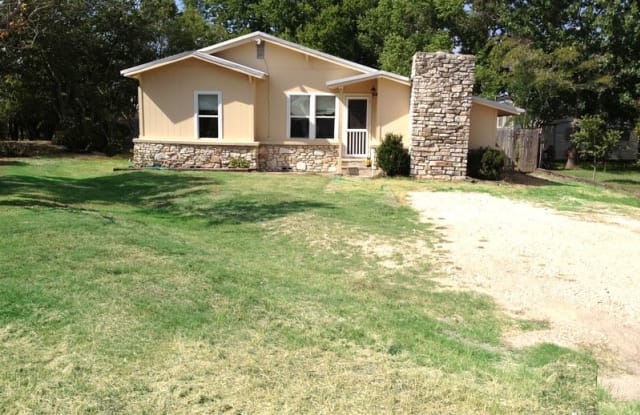 602 E Sandy Ln - 602 East Sandy Lane, Little River-Academy, TX 76554