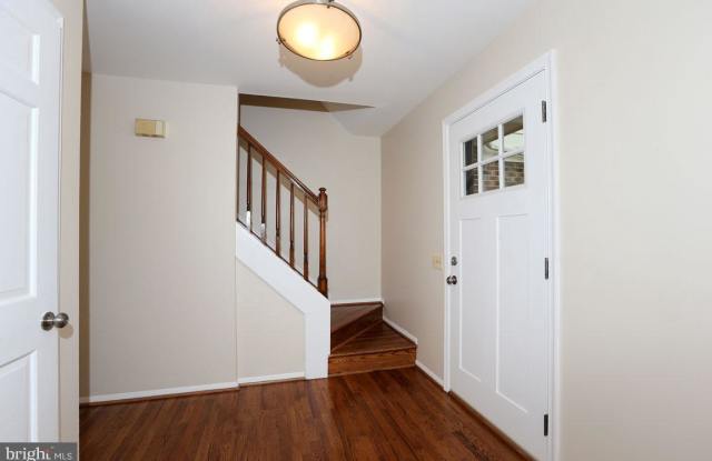 12840 HUNTSMAN WAY Gallery 3