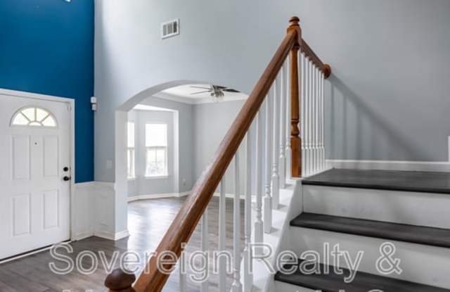 7702 Parkside Dr Gallery 3