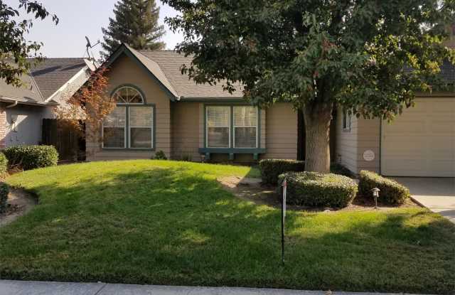 444 N. Tommy St. - 444 North Tommy Street, Visalia, CA 93291