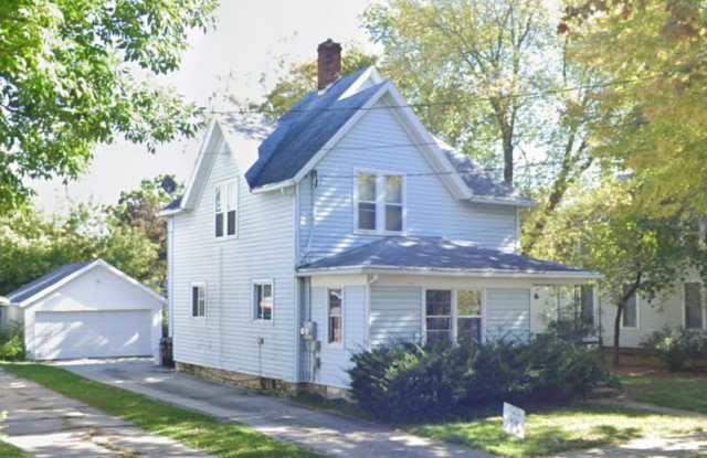 1006 North State Street - Lower photos photos