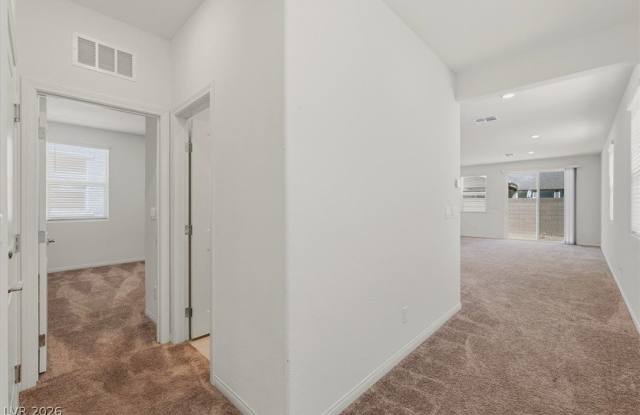 7182 Copper Grove Avenue Gallery 3