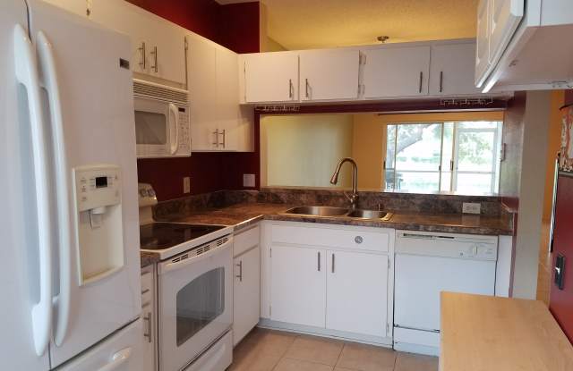 8534 Hunters Key Cir Gallery 3