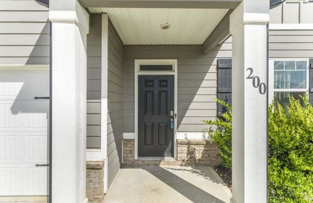 200 Harrow Drive Gallery 4