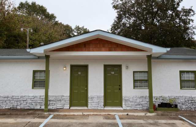Charming 2BR Duplex in Buford photos photos