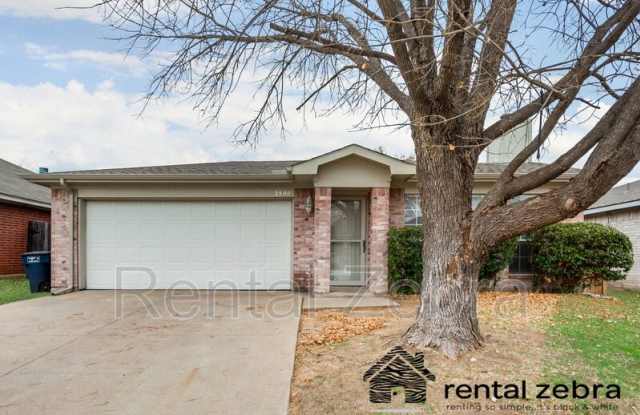 2500 Stagecoach St. - 2500 Stagecoach Street, Fort Worth, TX 76133