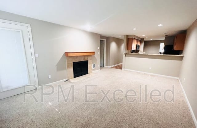 26339 116th Ave SE - 26339 116th Avenue Southeast, Kent, WA 98030