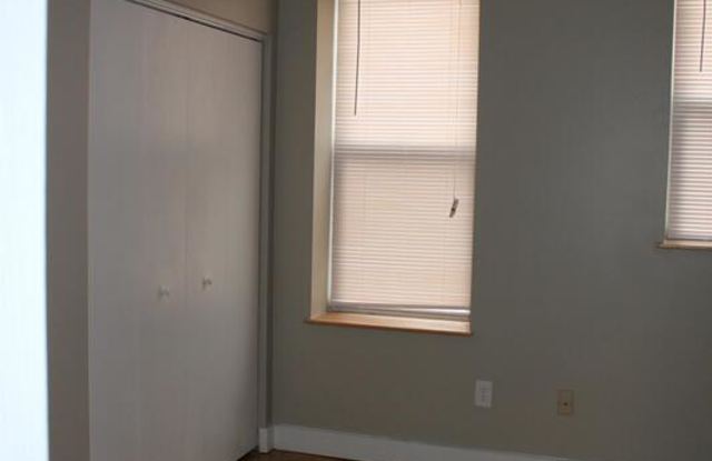 855 Goodfellow Boulevard Gallery 4