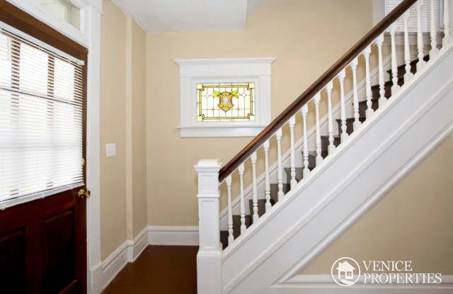 5 Bedroom on OSU Campus photos photos