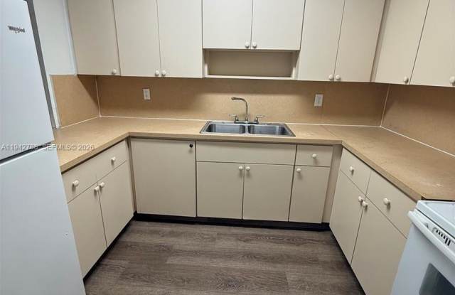 1085 West 68th Street photos photos