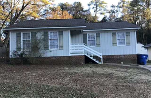 Freshly Updated 3-Bedroom Home in South Raleigh Gallery 1