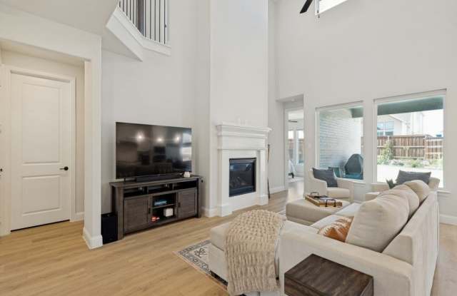 1624 Goldenrod Drive Gallery 3