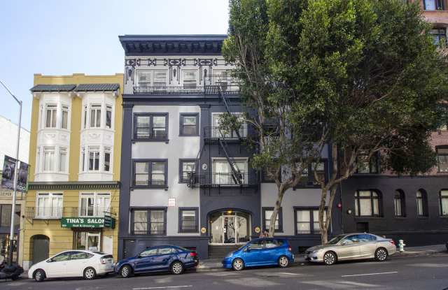 947 Bush Gallery 4
